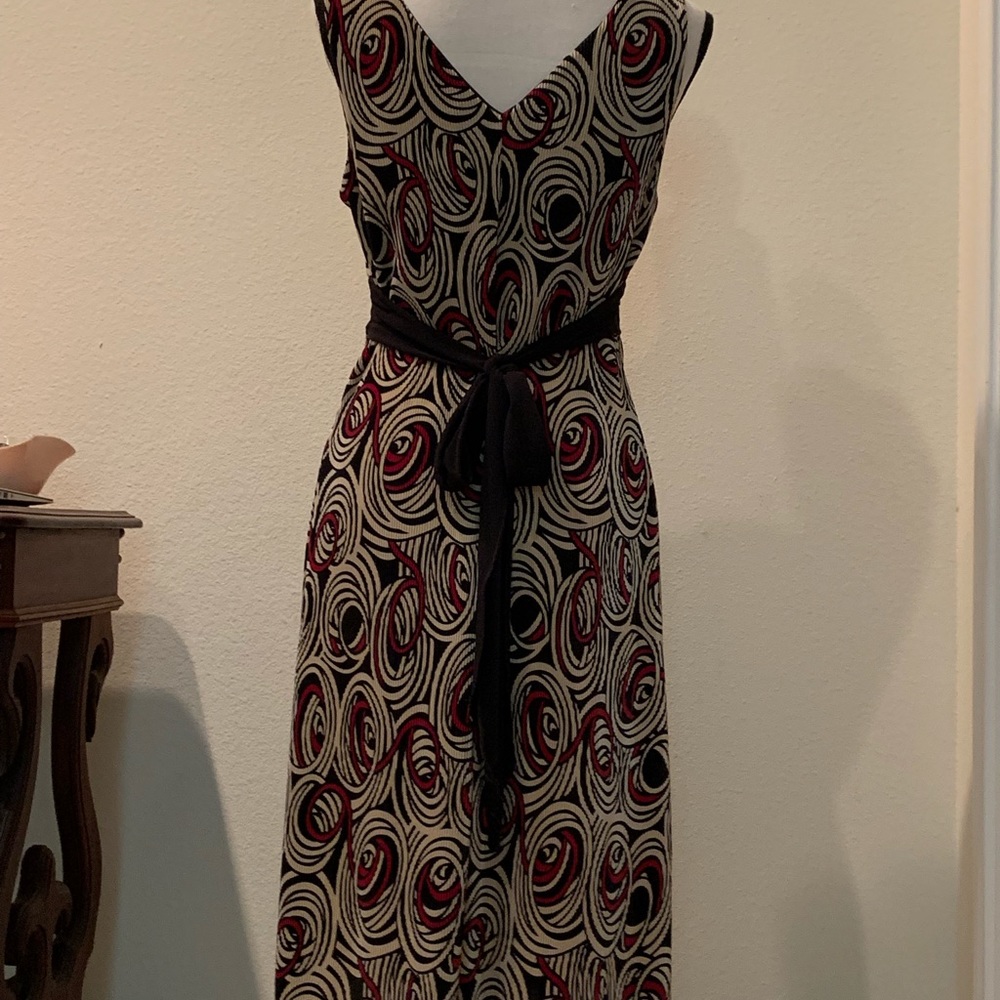 Dress - Picture 2 of 5